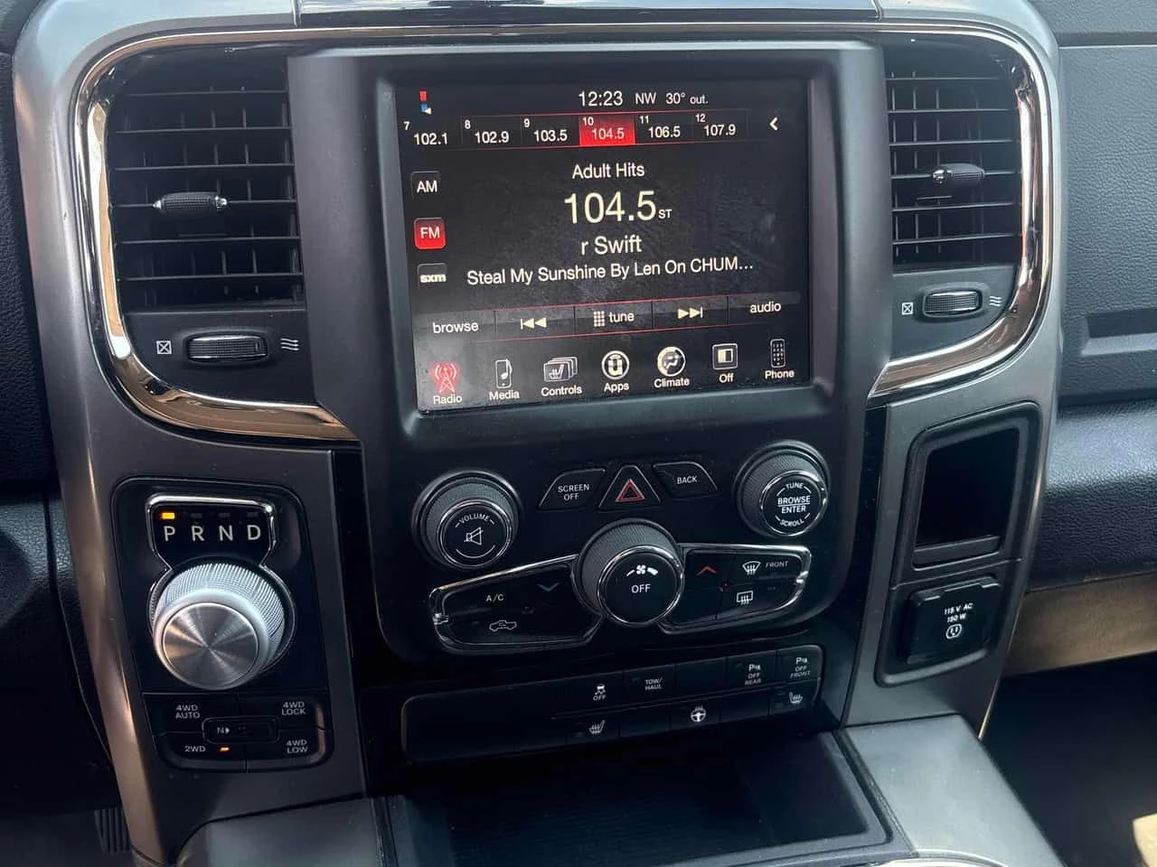Dodge RAM 1500 * Sport * CARFAX * 2 КЛЮЧА * KEYLESS * ПОДГРЕВ, снимка 17 - Автомобили и джипове - 54598765