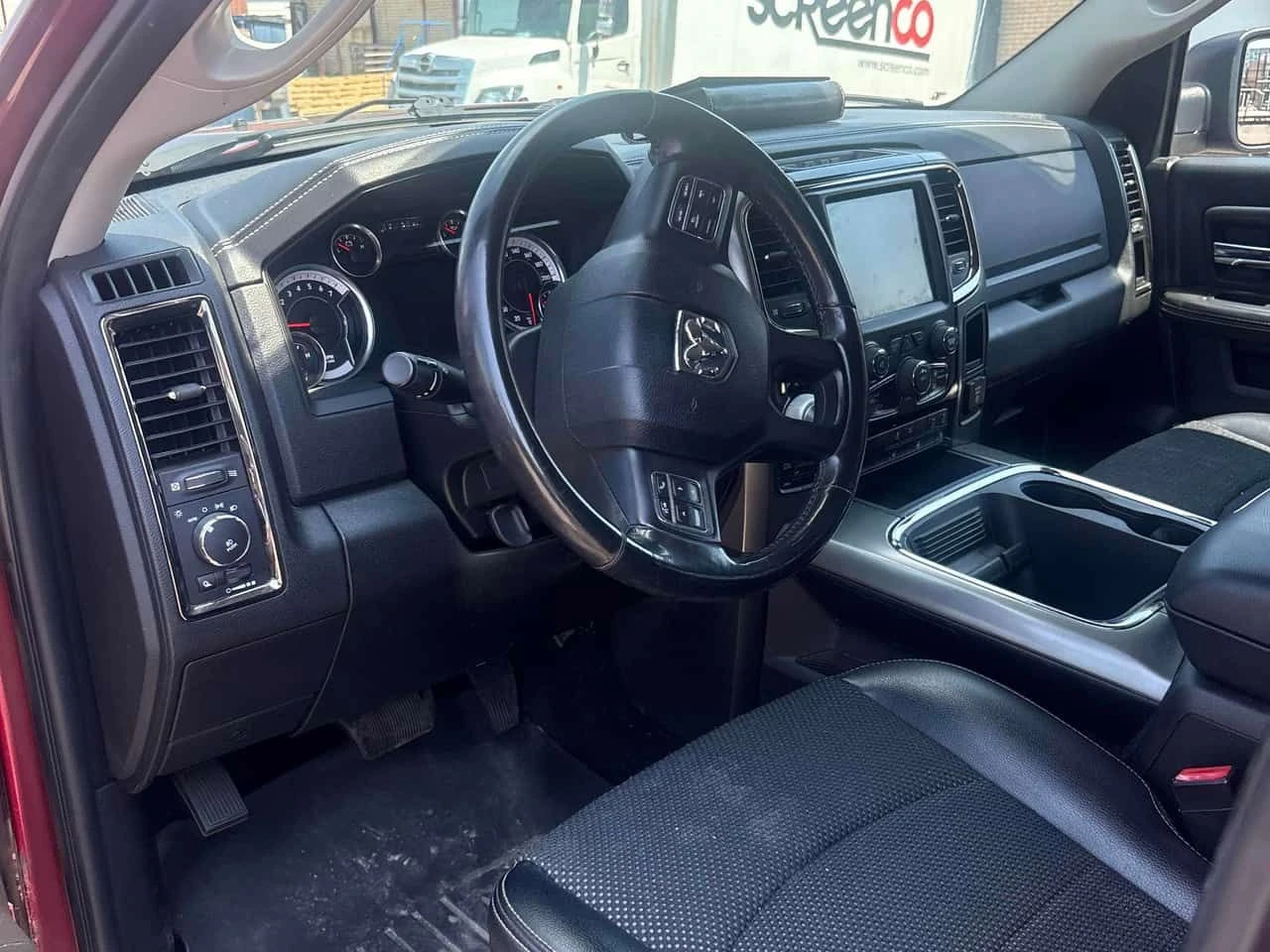 Dodge RAM 1500 * Sport * CARFAX * 2 КЛЮЧА * KEYLESS * ПОДГРЕВ, снимка 5 - Автомобили и джипове - 54598765