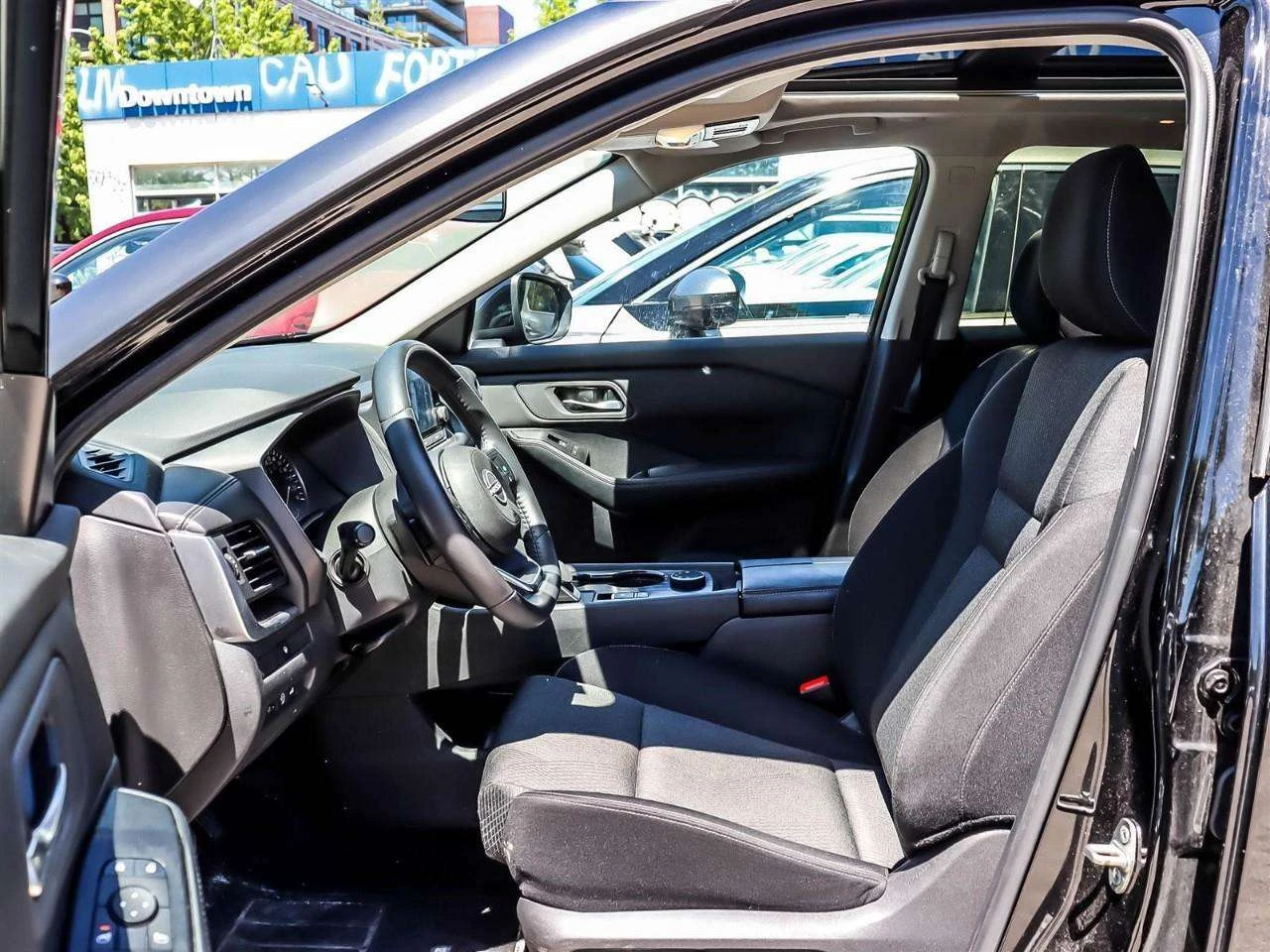 Nissan Rogue ПАНОРАМА, КОЖА, ЕЛ. СЕДАЛКИ, ЦЕНА ДО БГ, снимка 5 - Автомобили и джипове - 54870783