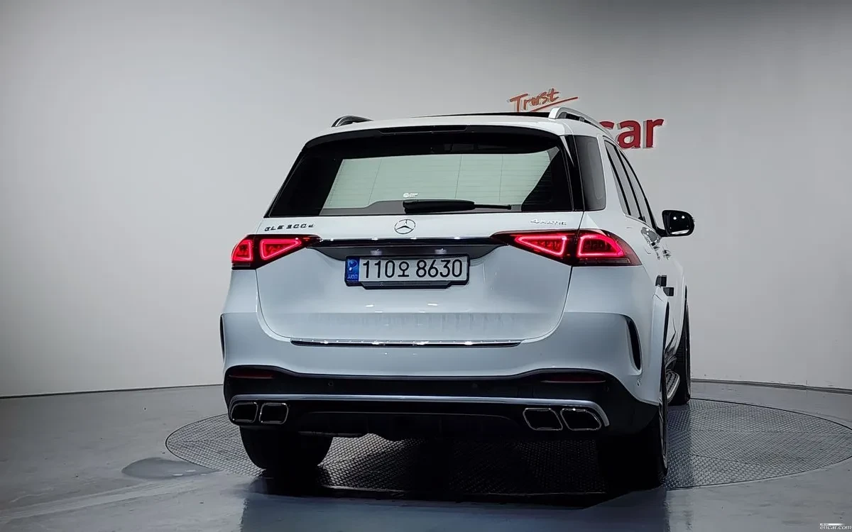 Mercedes-Benz GLE 300 4MATIC #УНИКАТ# !ЕКРАНИ! 360/ !!HEAD UP, снимка 4 - Автомобили и джипове - 54960696