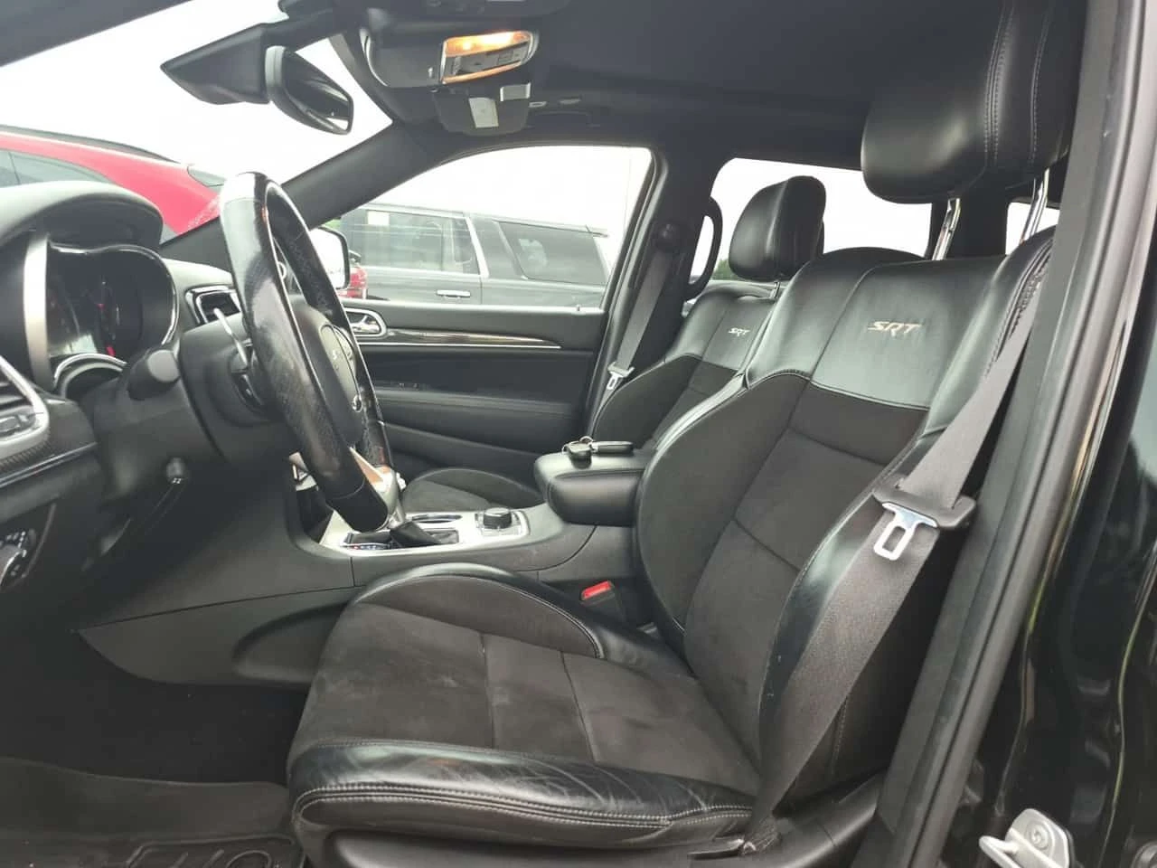 Jeep Grand cherokee * SRT * АВТОКРЕДИТ БЕЗ ПЪРВОНАЧАЛНА ВНОСКА* , снимка 5 - Автомобили и джипове - 55244198