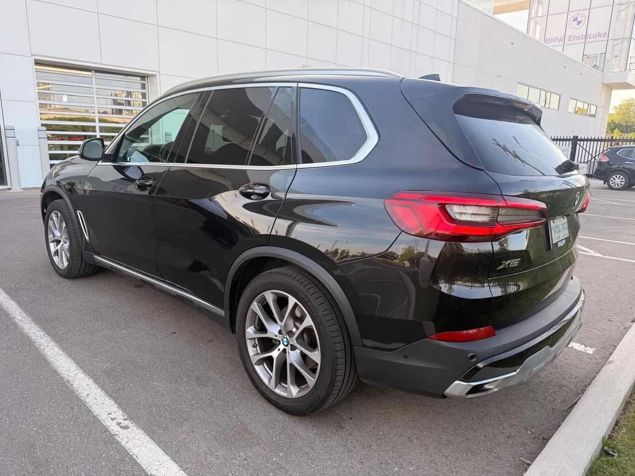 BMW X5 xDrive40i* ВЪЗДУХ* ГЛАВНО ПРЕДСТАВИТЕЛСТВО НА BMW, снимка 3 - Автомобили и джипове - 55451381