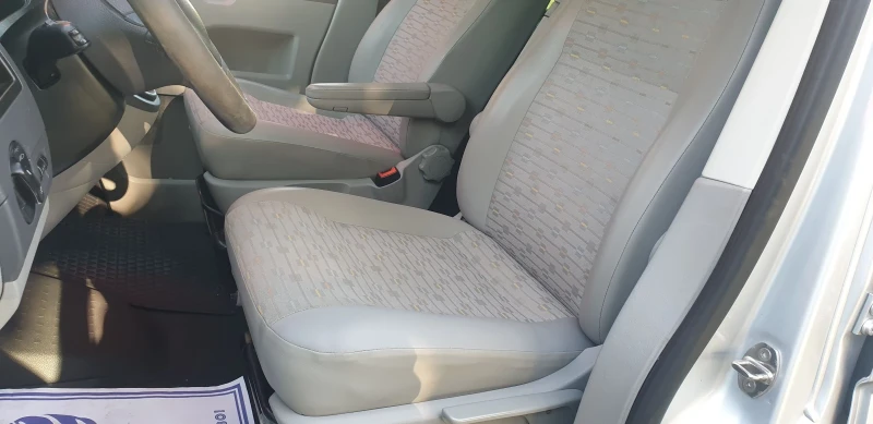 VW T5 2.0tdi 140кс. 4х4, снимка 10 - Бусове и автобуси - 51537878