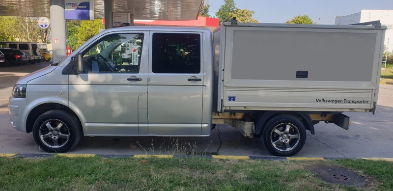 VW T5 2.0tdi 140кс. 4х4, снимка 2 - Бусове и автобуси - 51537878