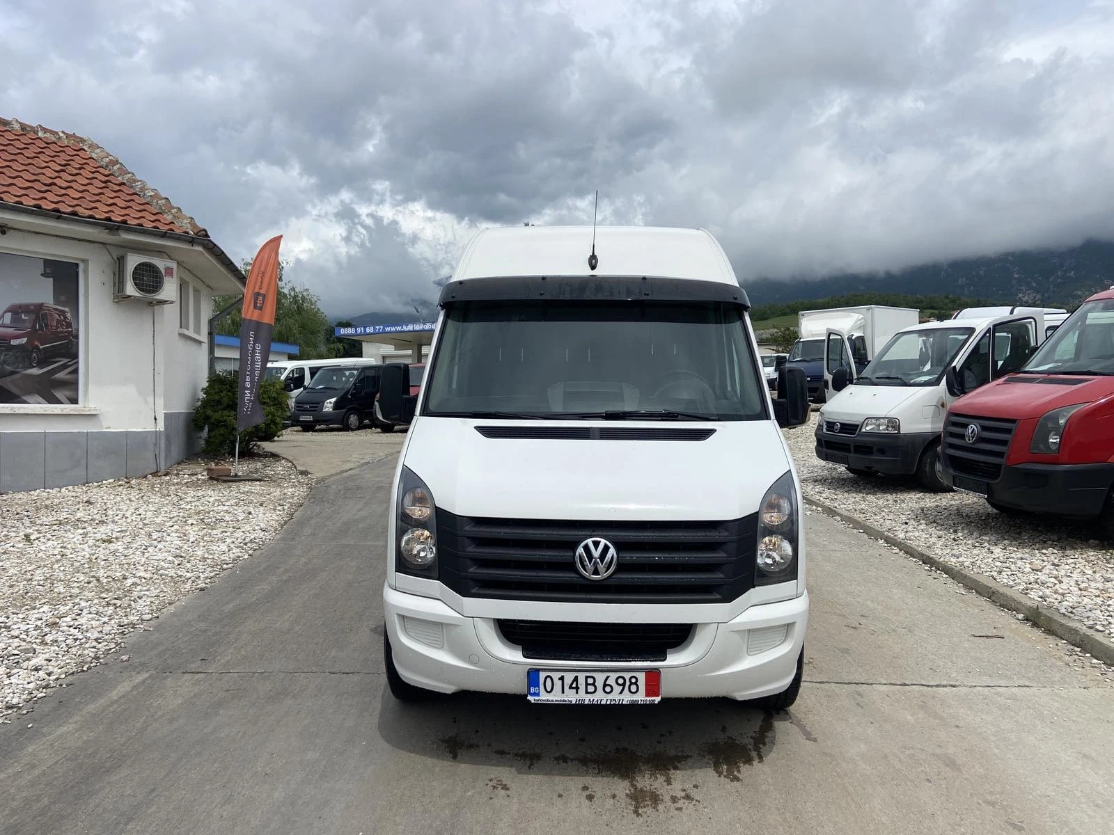 VW Crafter 192000km3.5t.на теглич - изображение 2