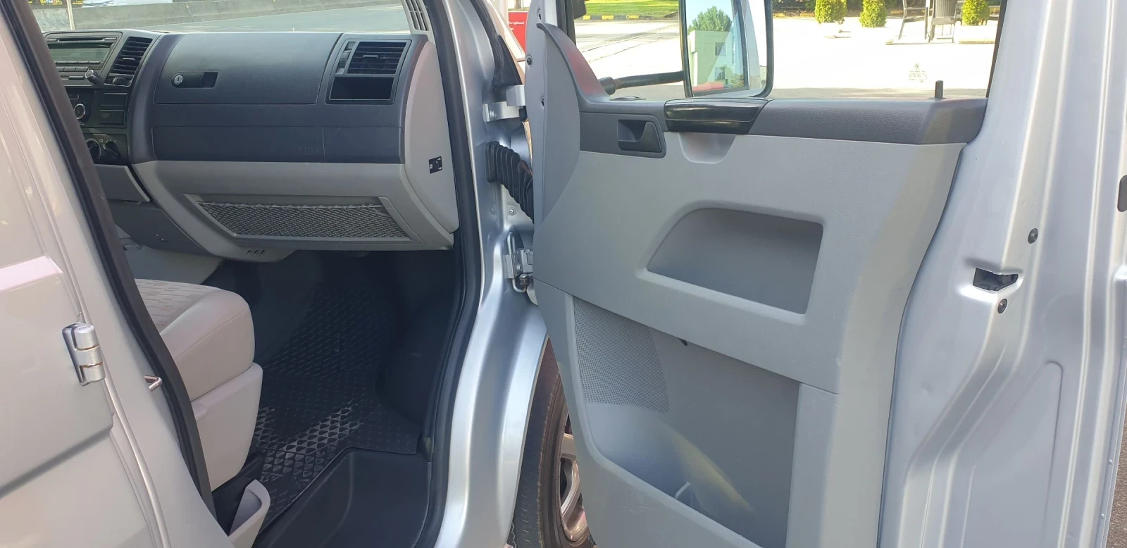 VW T5 2.0tdi 140. 44 | Mobile.bg   11