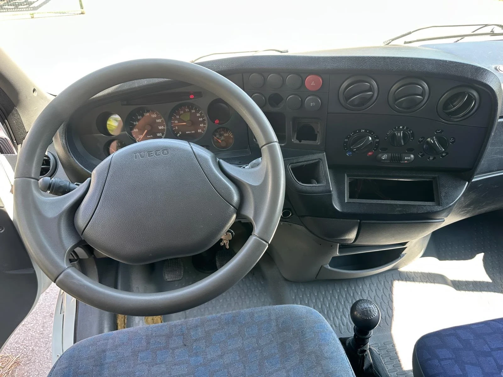 Iveco 35c15 Iveco Daily 35C15   150 �.�. | 2003 �. | �������� | Mobile.bg � ����������� 10