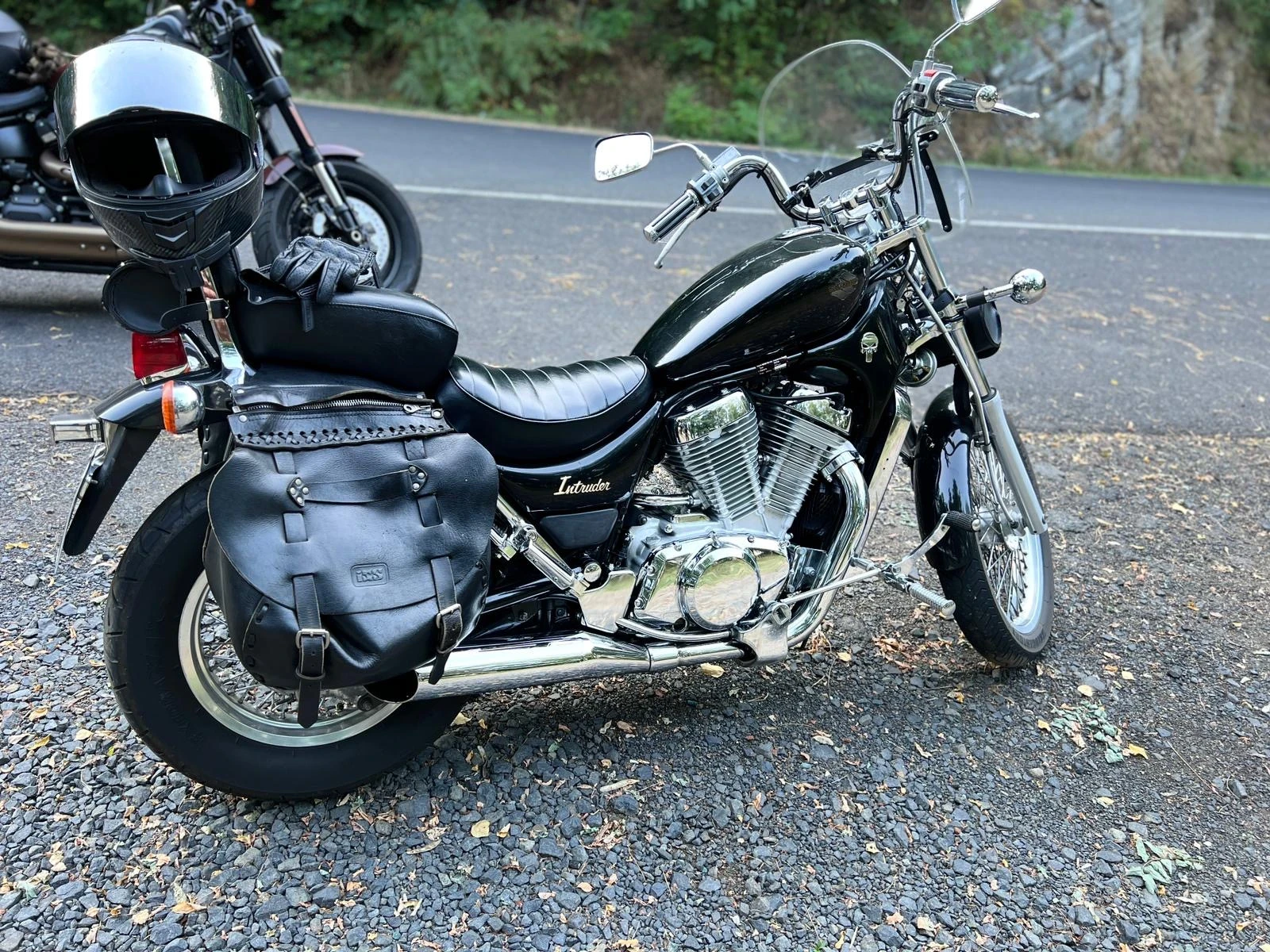 Suzuki Intruder VS | Mobile.bg — изображение 1