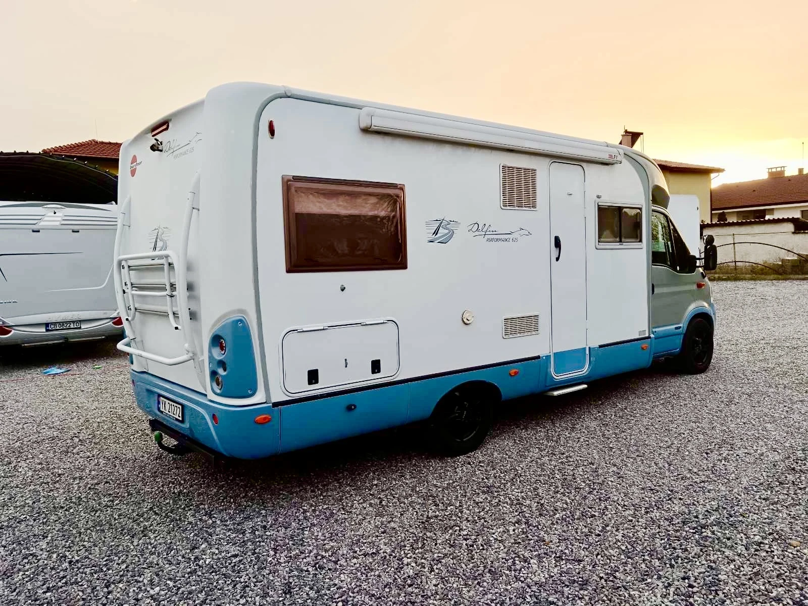 Кемпер Burstner Delfin  - изображение 5