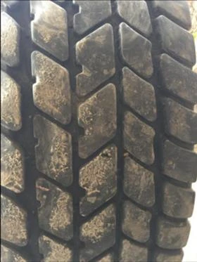 Гуми, снимка 3