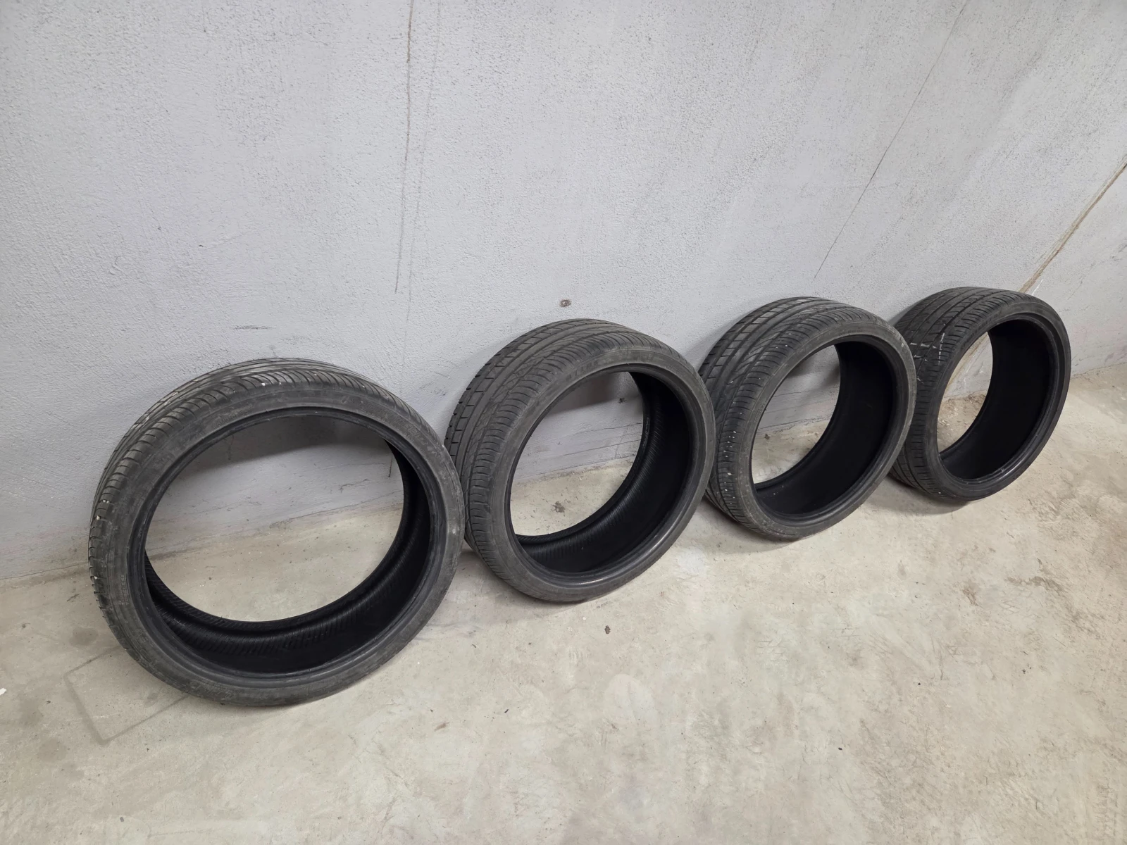 Гуми Летни 225/35R19