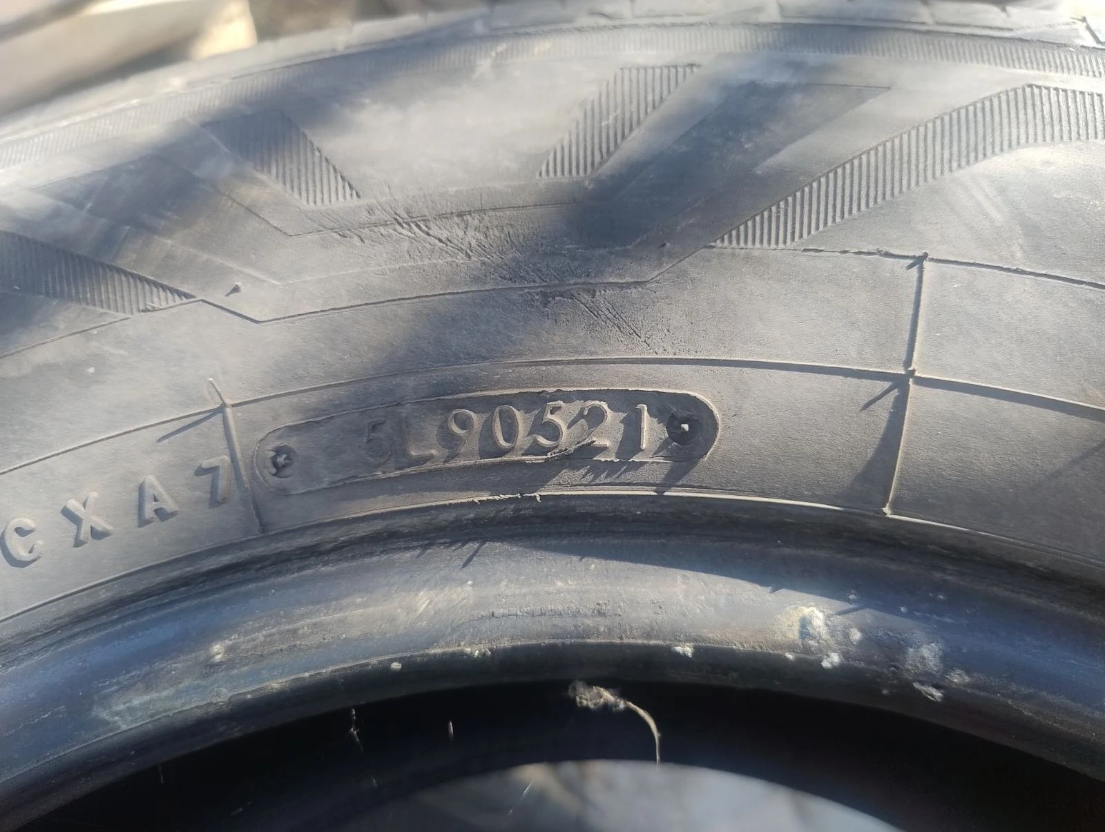 Гуми Летни 235/65R16, снимка 4 - Гуми и джанти - 56199078