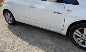 Hyundai Ix20 1.4i 1.4 crd, снимка 3