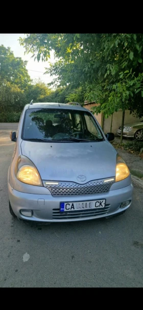 Toyota Yaris verso, снимка 2