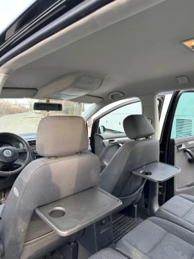 VW Touran 2.0 tdi, снимка 9