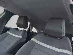 Citroen C4 C-SERIES PureTech 130 S&S EAT8 E6.4//2304159 - 23775 € / 46499.86 лв. - 48878909 13