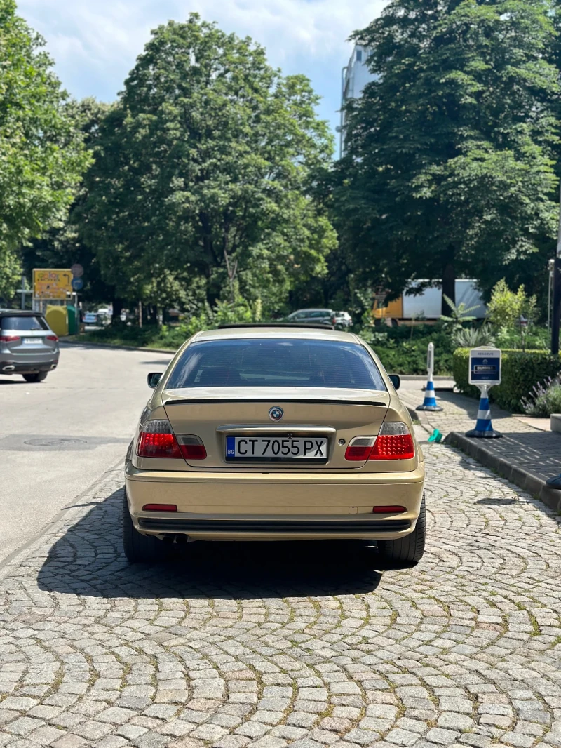 BMW 320 ///M Автомат, Купе, Нави, Люк, снимка 3 - Автомобили и джипове - 46217070