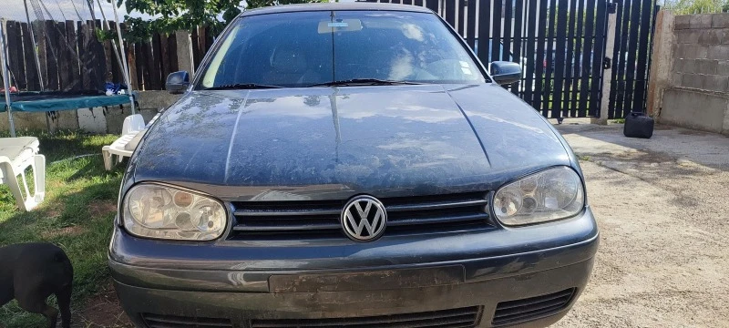 VW Golf 2.3 на части, снимка 1 - Автомобили и джипове - 47305160