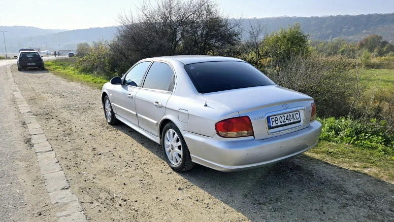 Hyundai Sonata 2.7 V6 173k.c. Газ.Инж., снимка 4 - Автомобили и джипове - 47710013