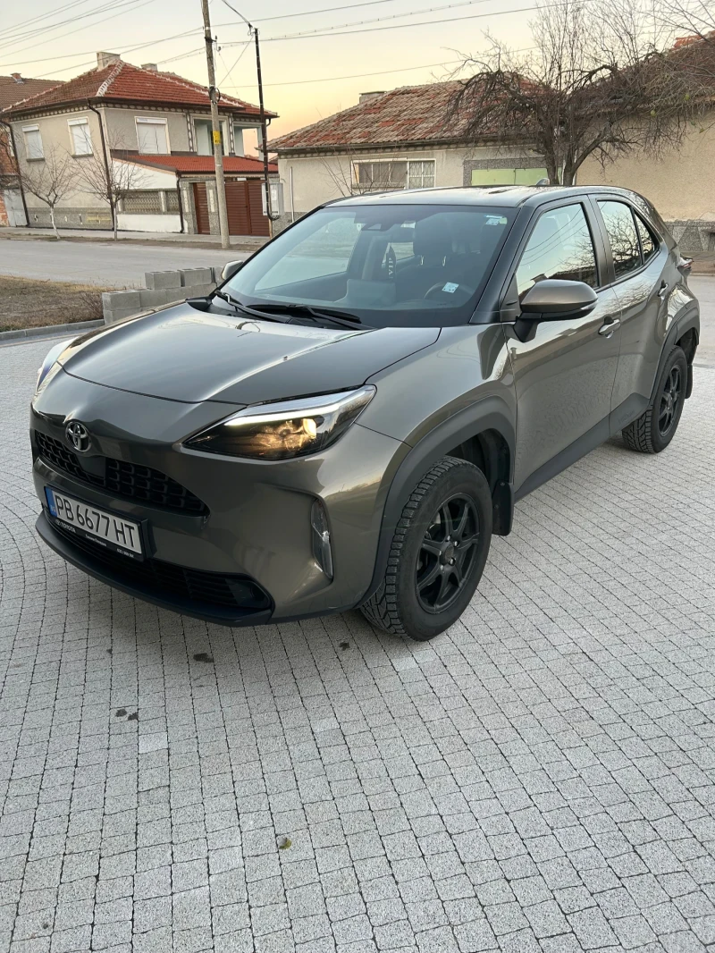 Toyota Yaris Cross Гаранционен!, снимка 4 - Автомобили и джипове - 48092155