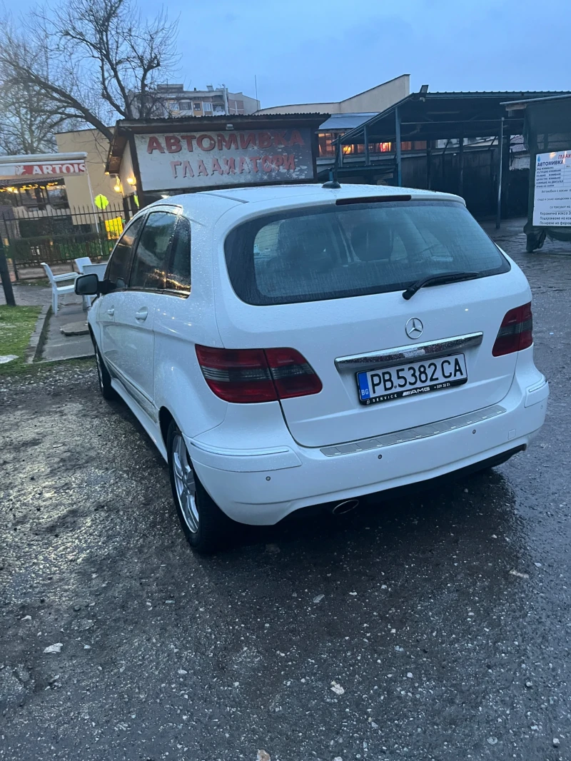 Mercedes-Benz B 200, снимка 14 - Автомобили и джипове - 48201055