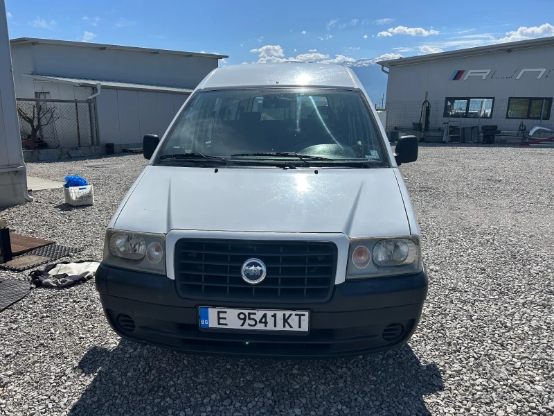 Fiat Scudo 2.0i 16V 136кс ГАЗ 6-местен Обслужен А-Я Нови гуми, снимка 2 - Автомобили и джипове - 49991587