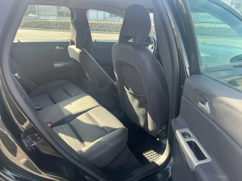 Volvo V50 2.4i 140 HP //с ГАЗОВА УРЕДБА//, снимка 8 - Автомобили и джипове - 50380250