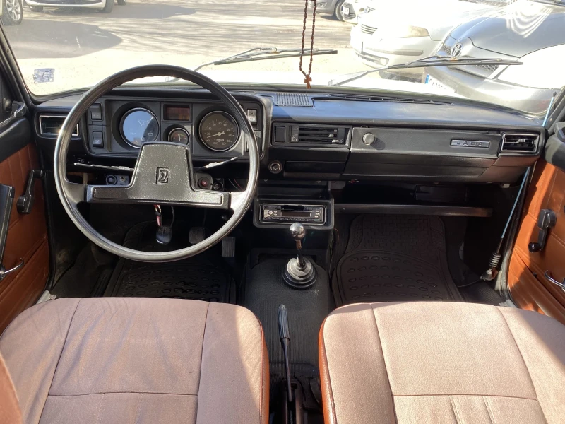 Lada 2105, снимка 6 - Автомобили и джипове - 51839333