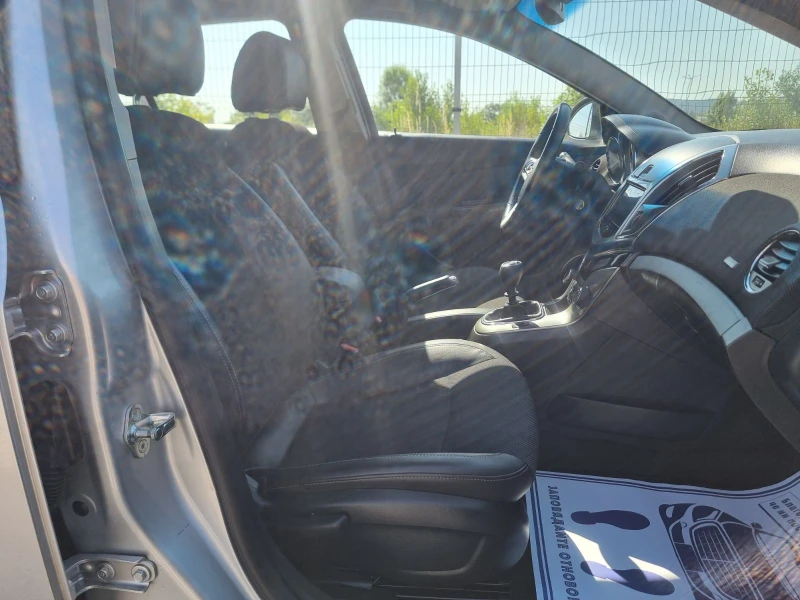 Chevrolet Cruze 1.7 VCDI FACE КОЖА КАМЕРА, снимка 8 - Автомобили и джипове - 52277130