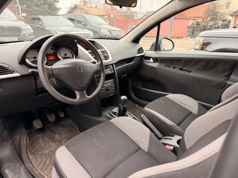 Peugeot 207, снимка 8 - Автомобили и джипове - 52693555