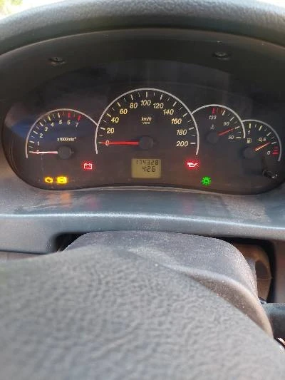 Lada Priora, снимка 5 - Автомобили и джипове - 55588741