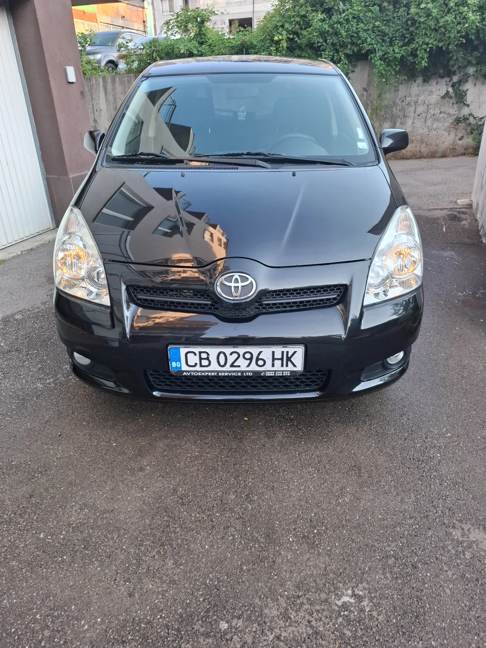 Toyota Corolla verso 1.8 VVTI, снимка 1