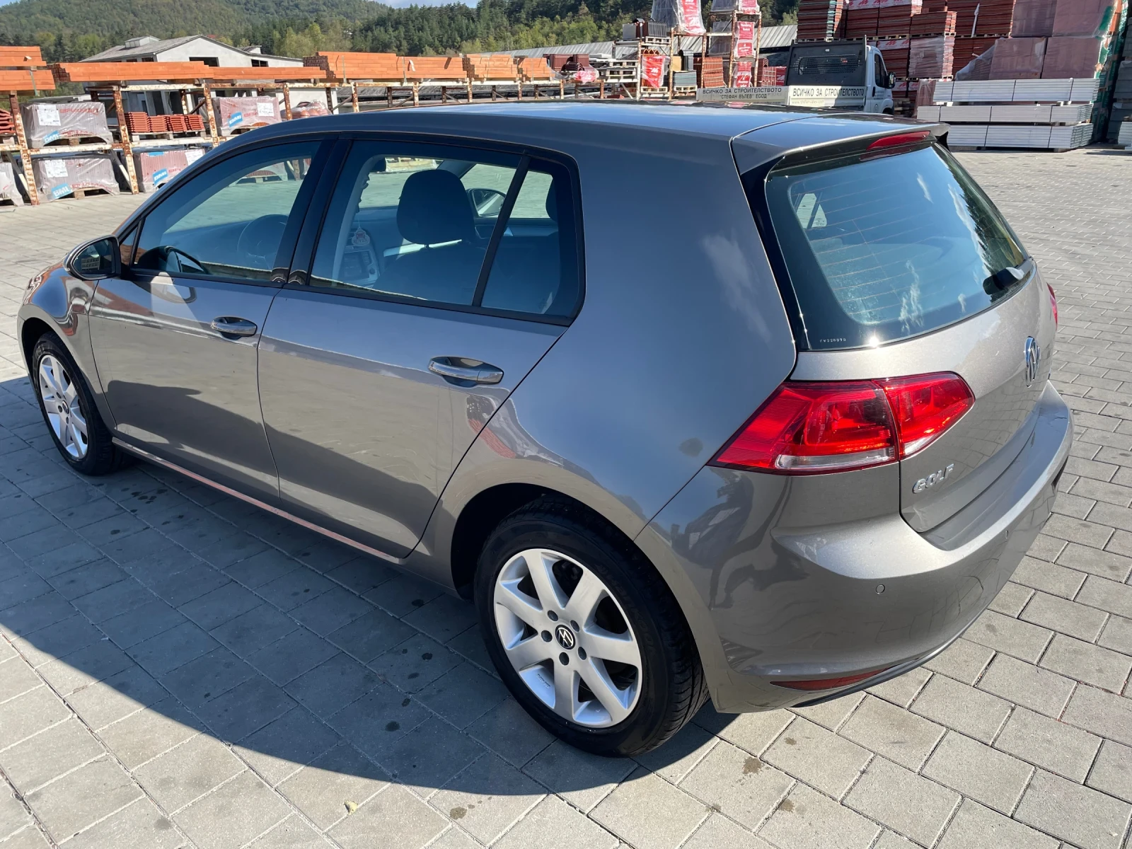 VW Golf 1.6tdi - изображение 10