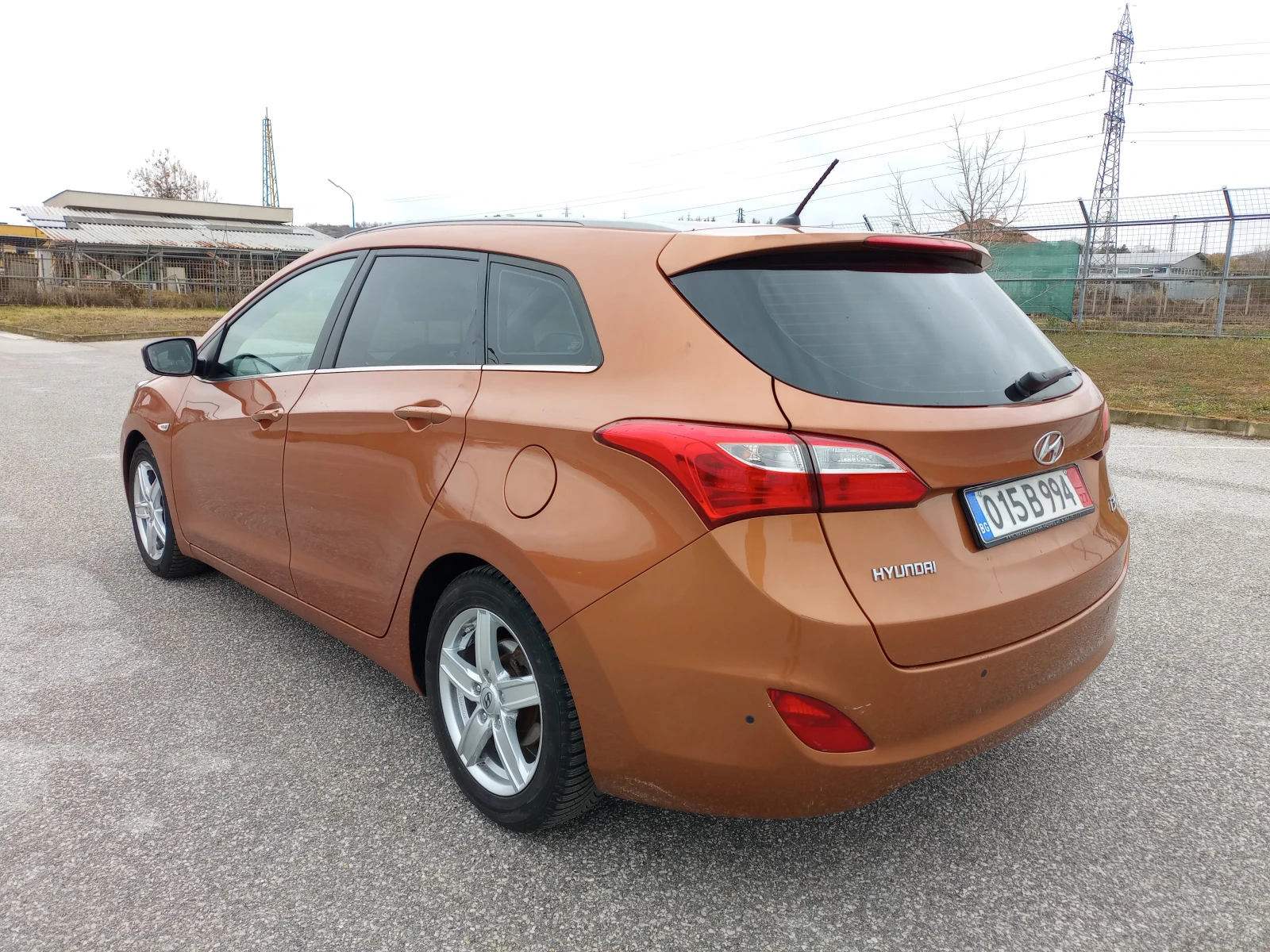 Hyundai I30 1.6 CRDi* AUTOMATIC* Trend  - изображение 2