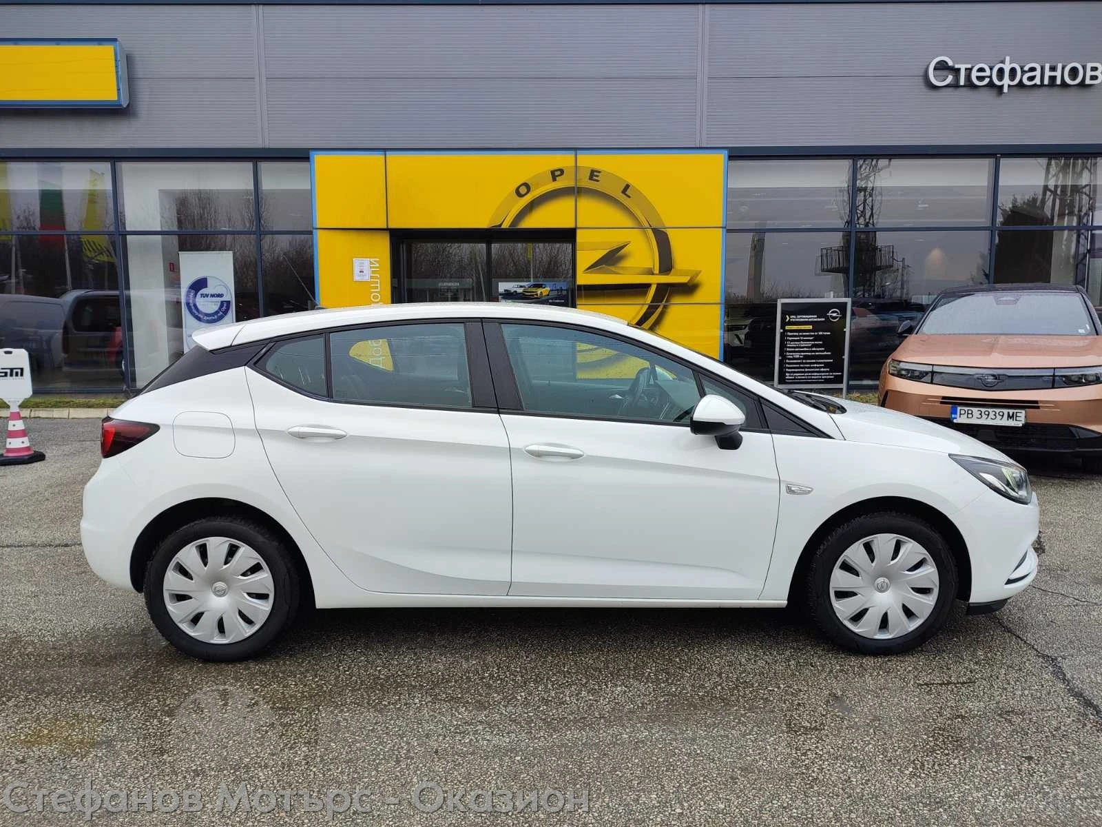 Opel Astra Enjoy 1.4 Turbo (125hp) MT6 - изображение 5