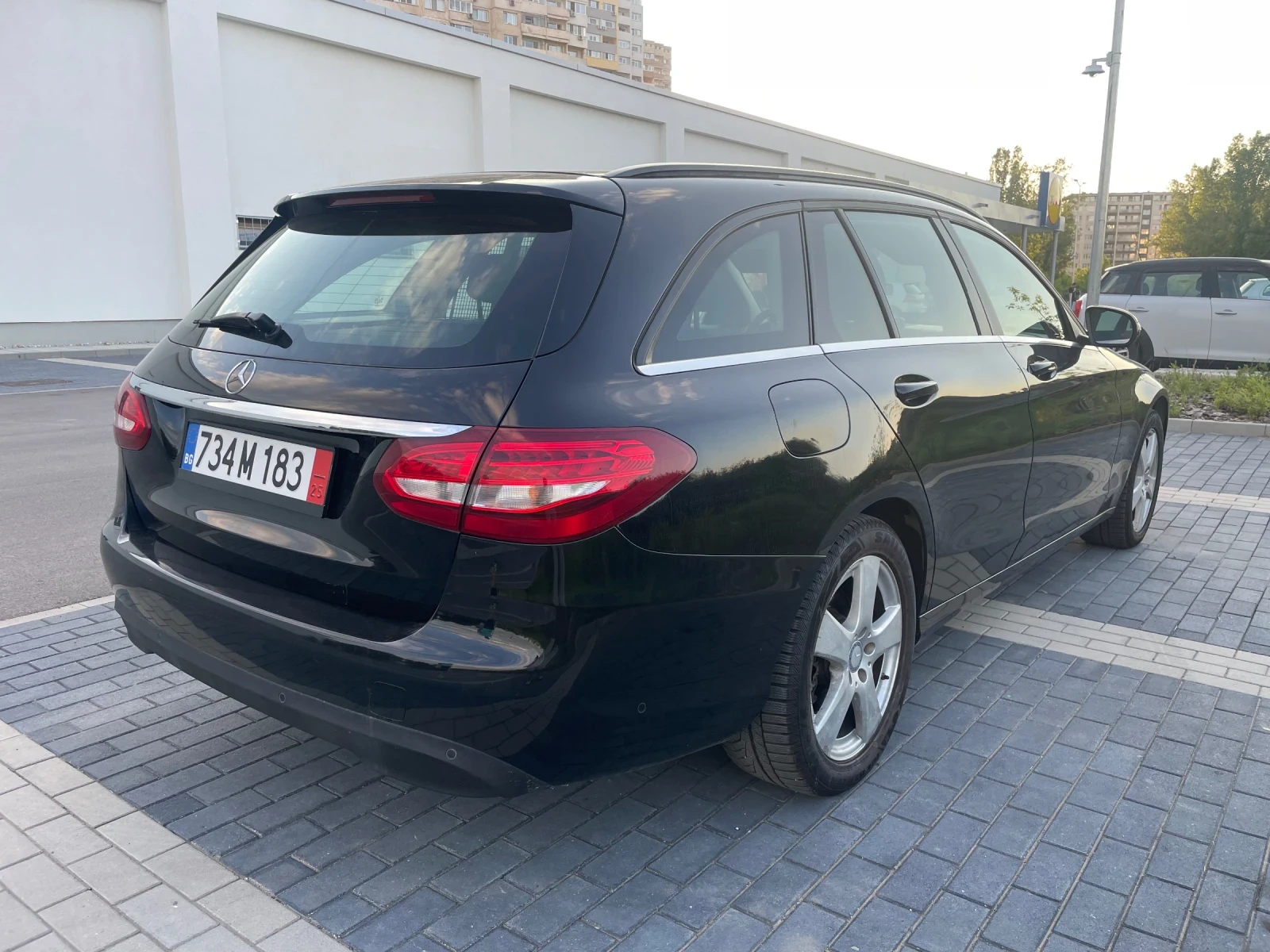 Mercedes-Benz C 180  - изображение 5