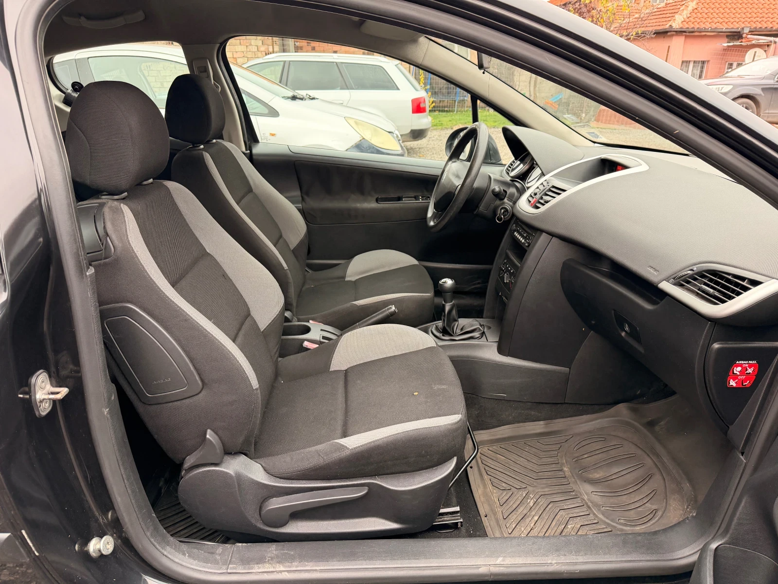 Peugeot 207 | Mobile.bg   7