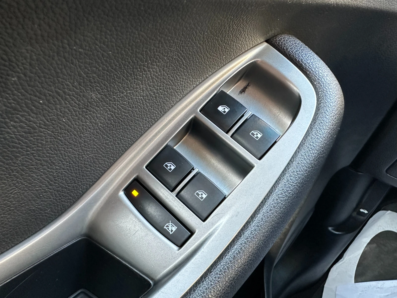 Chevrolet Orlando 1.8i 141 �.�./�������� 6 ������  | Mobile.bg � ����������� 17