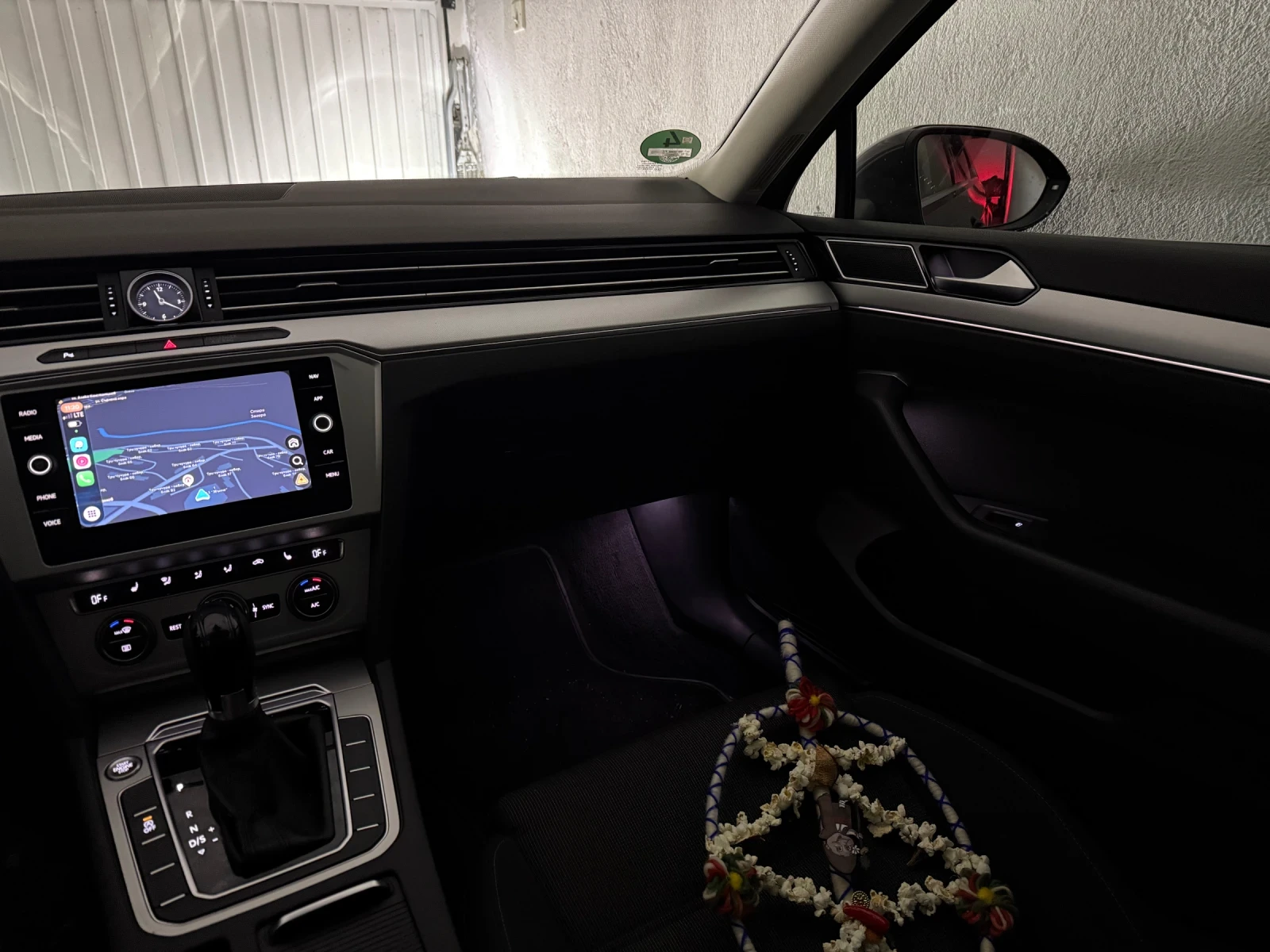 VW Passat 2.0 TDI, снимка 17 - Автомобили и джипове - 53710222