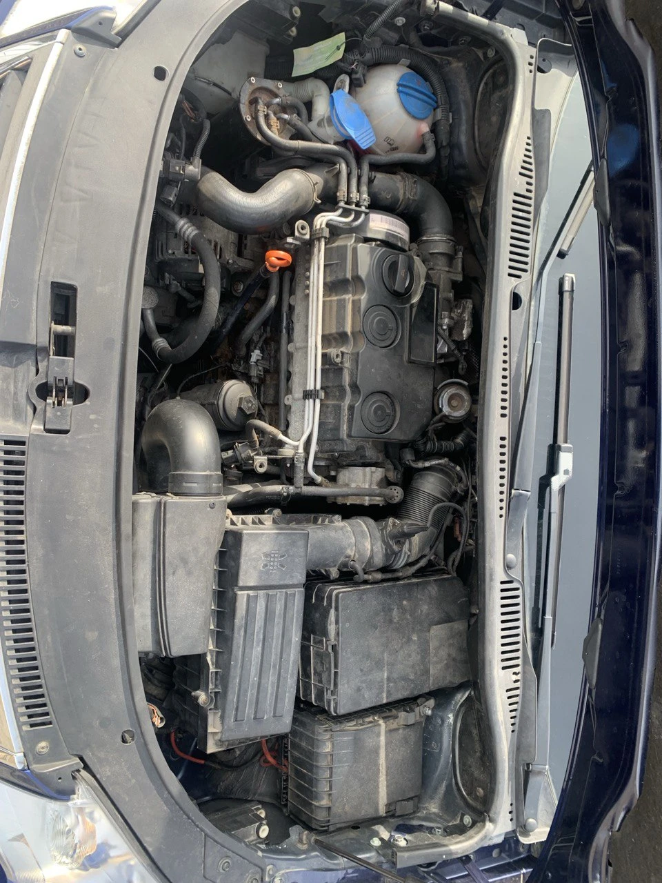 VW Touran  - изображение 8