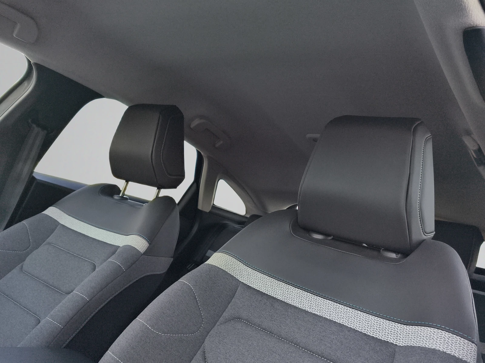 Citroen C4 C-SERIES PureTech 130 S&S EAT8 E6.4//2304159 | Mobile.bg � ����������� 13