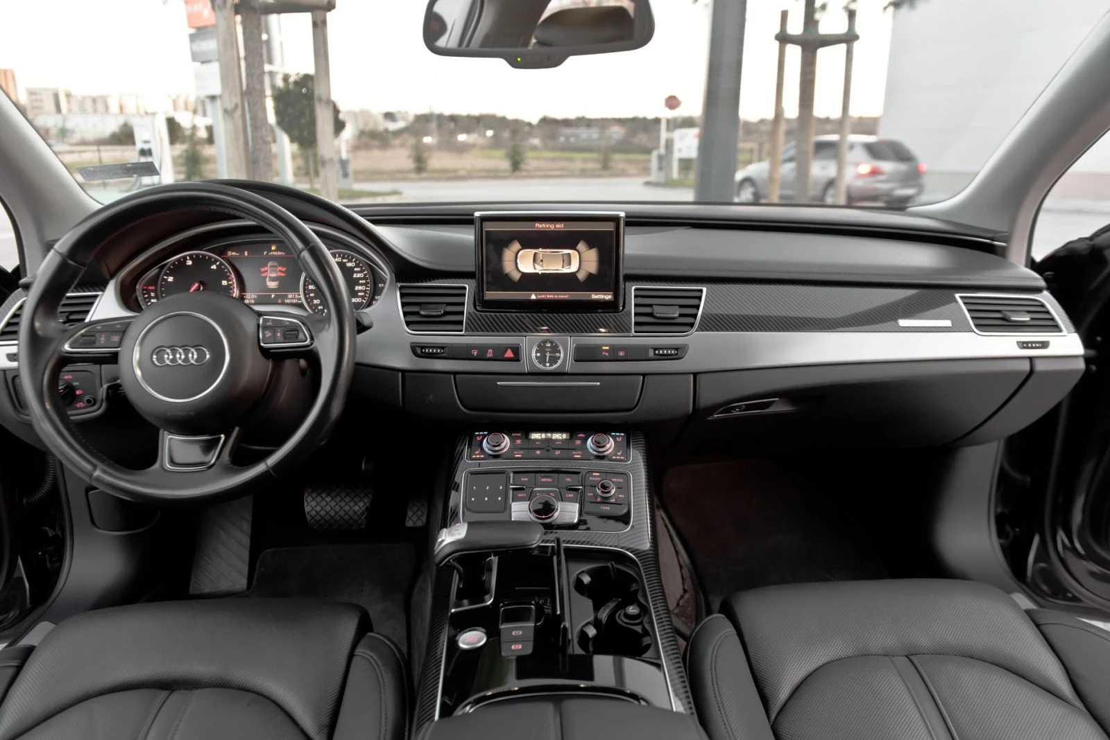 Audi A8 4.2 TDI.W 12 OPTIK..TV.TV.TV..UNIKAT, снимка 8 - Автомобили и джипове - 53830979