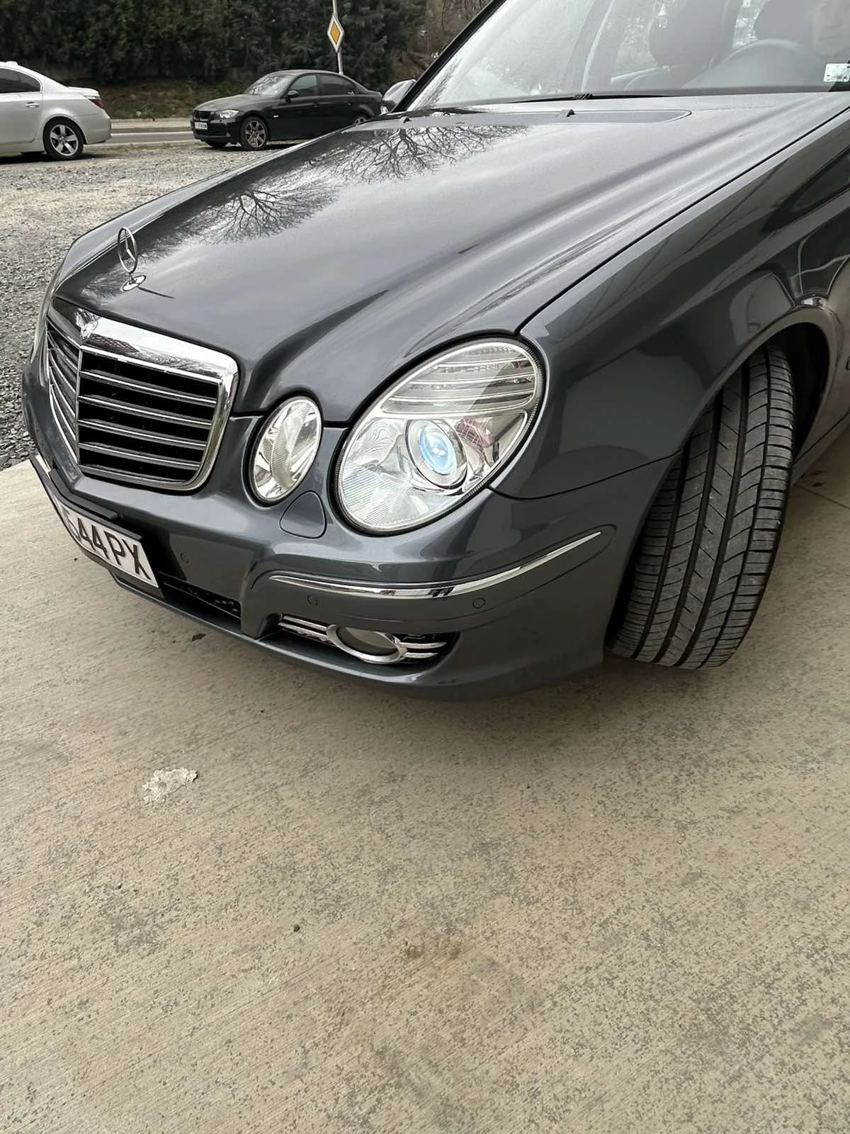 Mercedes-Benz E 220, снимка 14 - Автомобили и джипове - 53902699