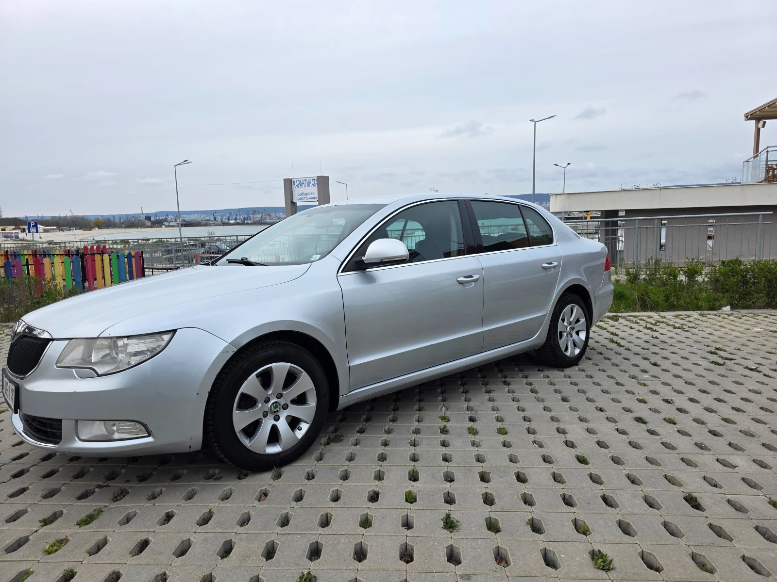 Skoda Superb 1.8 TSI DSG, снимка 2 - Автомобили и джипове - 54209406