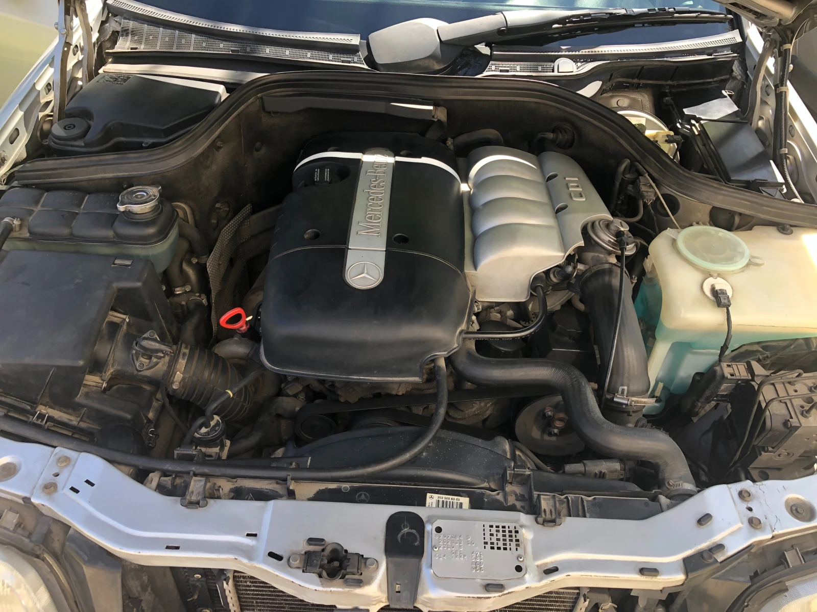 Mercedes-Benz C 220 C220CDI Sport, снимка 12 - Автомобили и джипове - 54376659