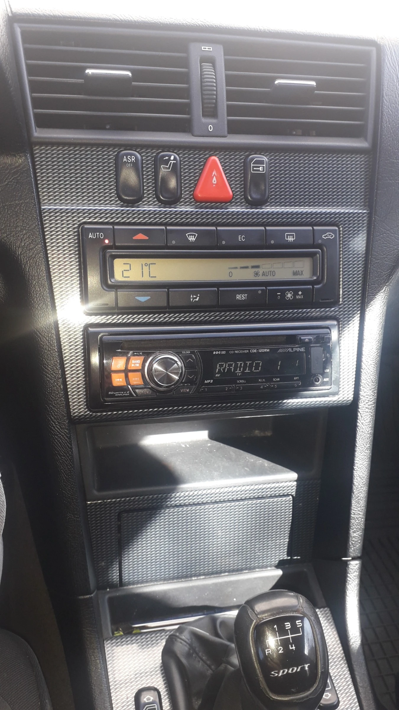 Mercedes-Benz C 220 C220CDI Sport, снимка 8 - Автомобили и джипове - 54376659
