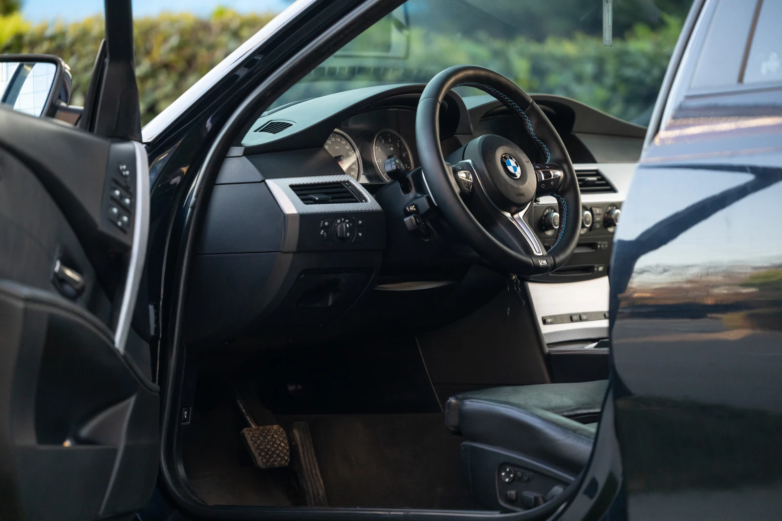 BMW 530 N52b30 М пакет/Xdrive, снимка 8 - Автомобили и джипове - 54466297