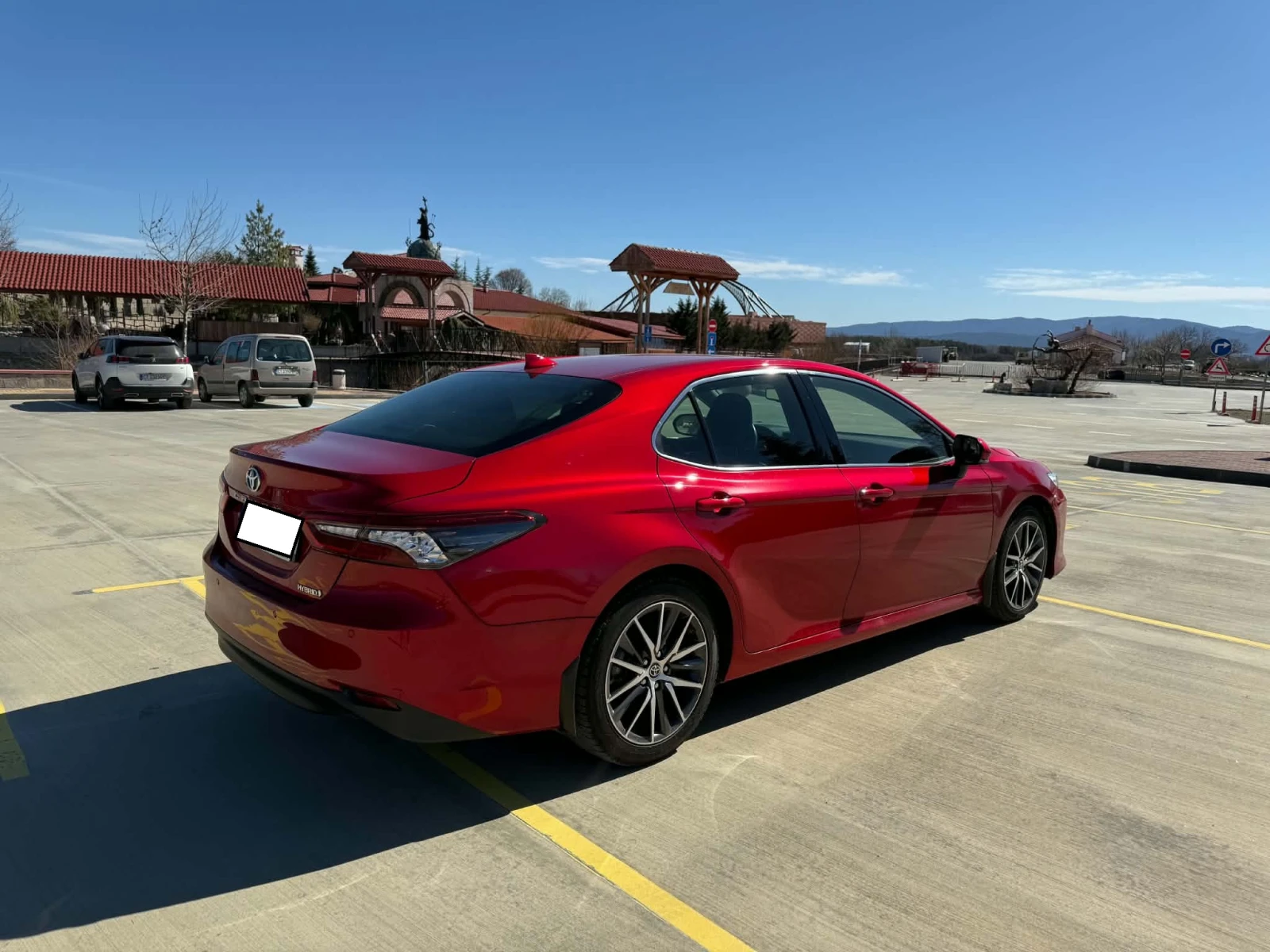 Toyota Camry Luxury, снимка 4 - Автомобили и джипове - 54639343