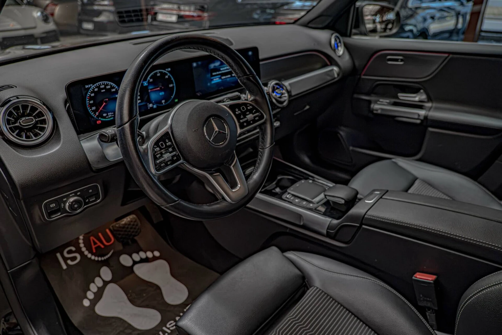Mercedes-Benz EQB 300 4Matic/Ambient/Камера/MBUX/Virtual/, снимка 7 - Автомобили и джипове - 55285368