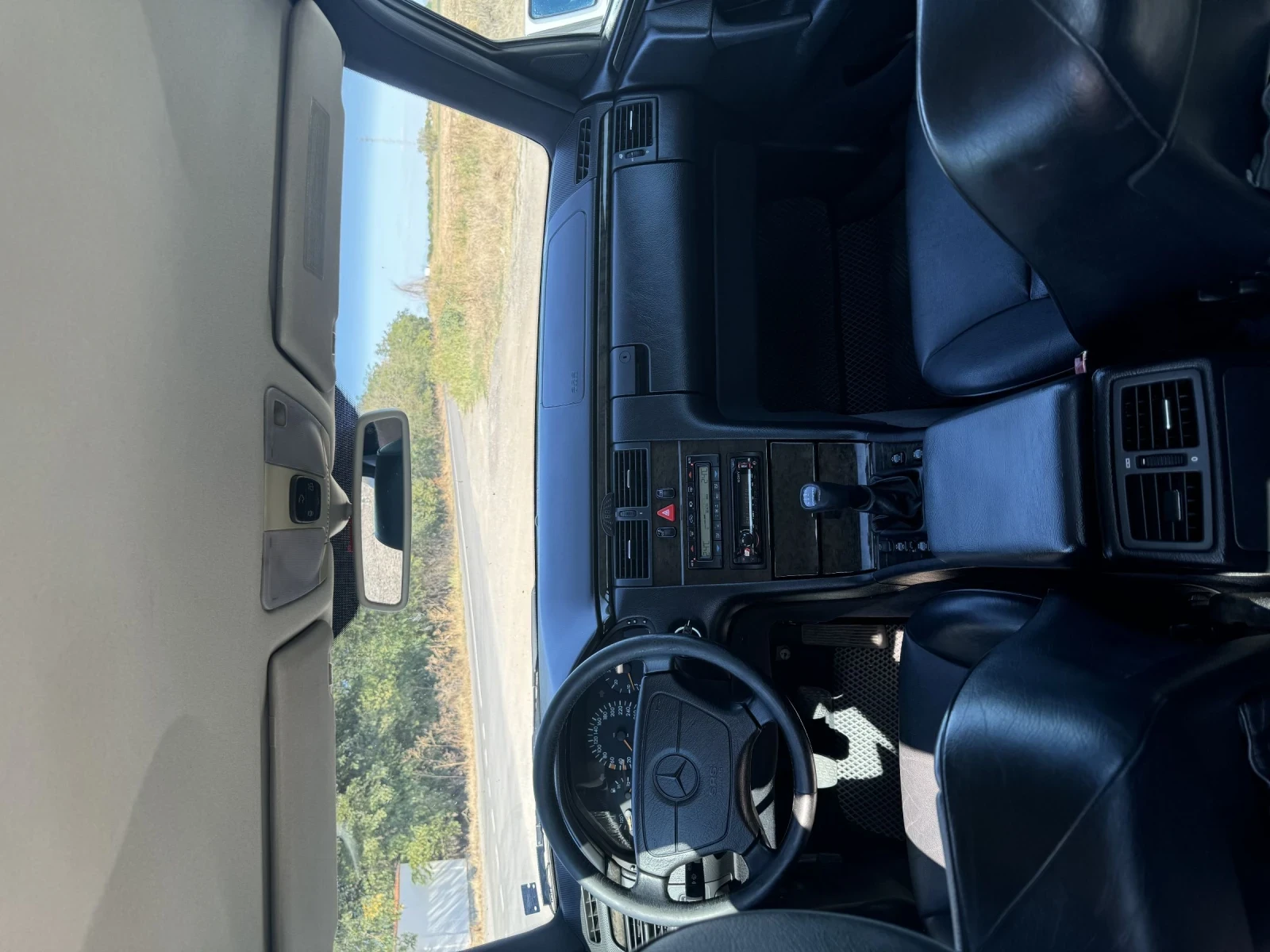 Mercedes-Benz E 250, снимка 10 - Автомобили и джипове - 55452684